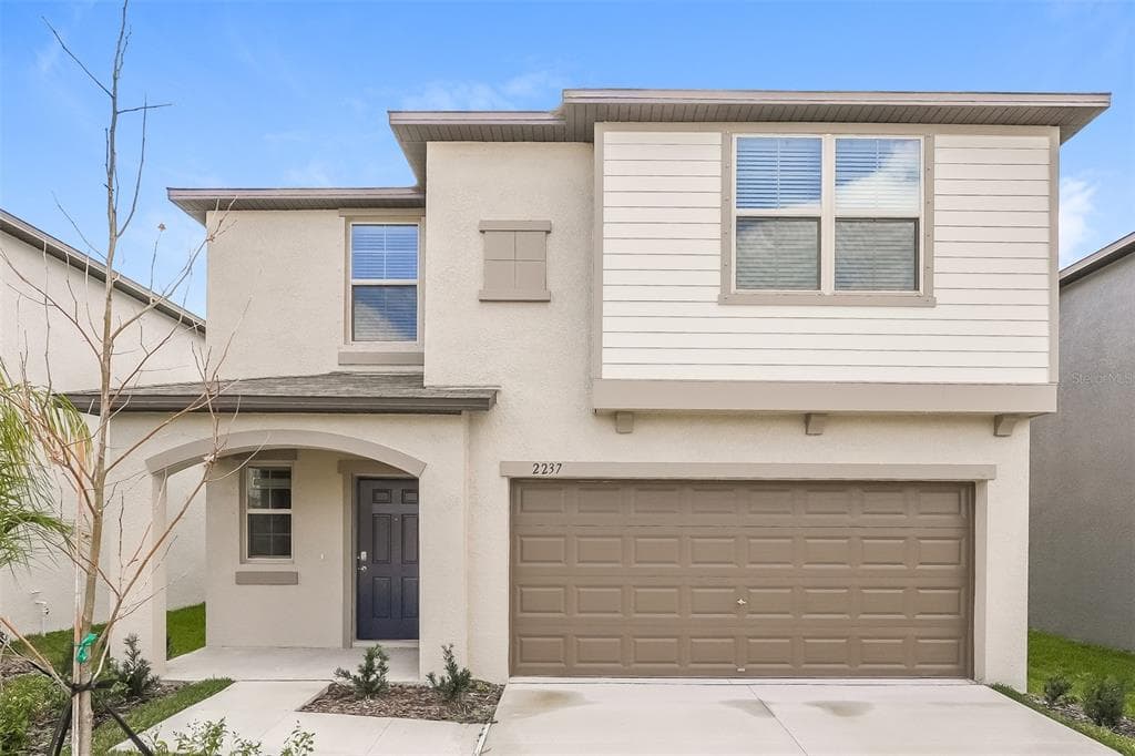2237 TREESDALE RUSKIN, FL 33570