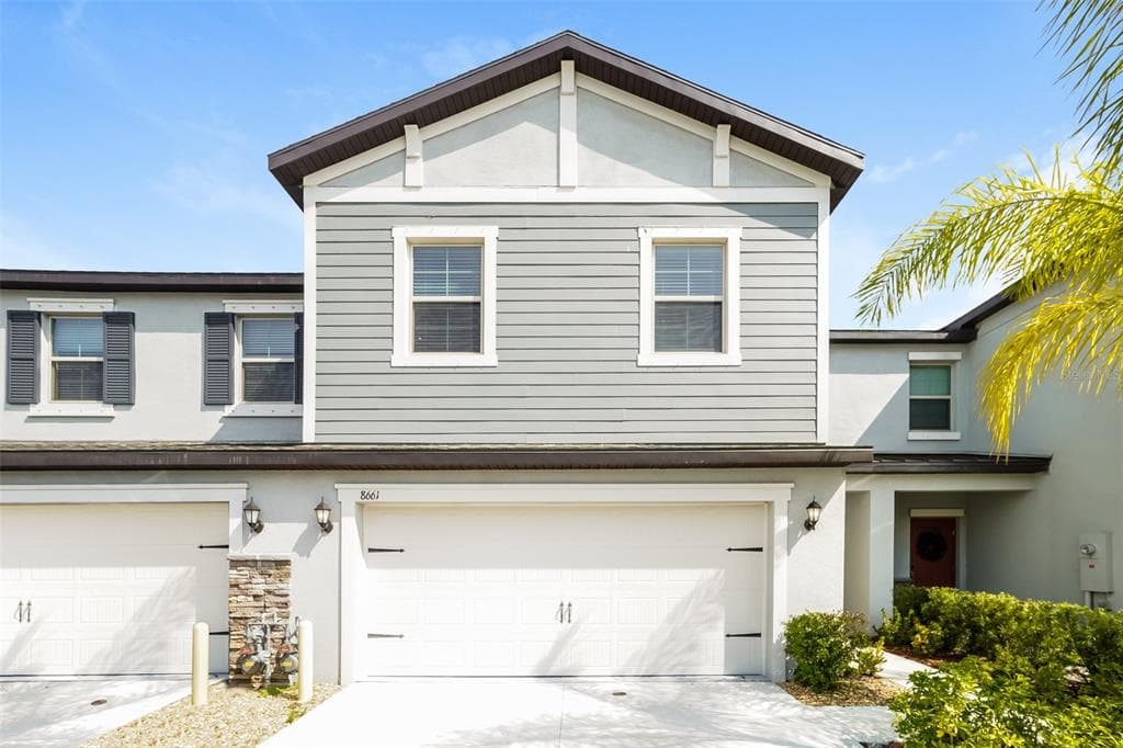 8661 HOUNDSTOOTH ENCLAVE DRIVE NEW PORT RICHEY, FL 34655