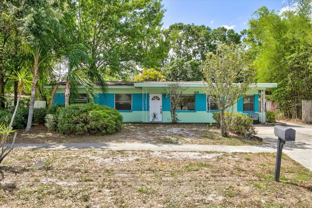 4110 W IOWA AVENUE TAMPA, FL 33616