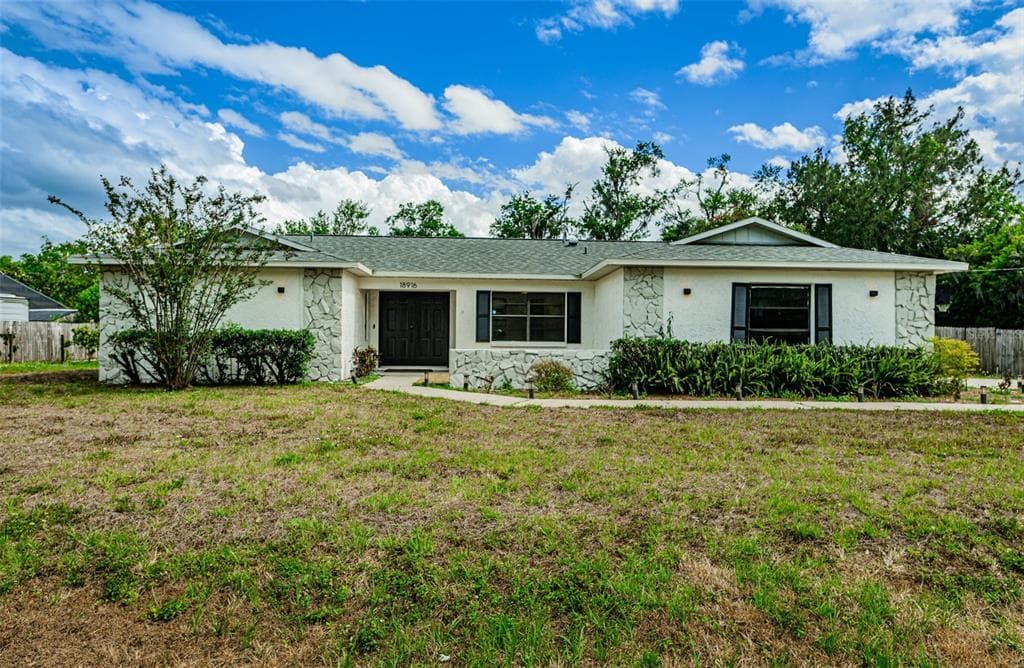 18916 GERACI ROAD LUTZ, FL 33548
