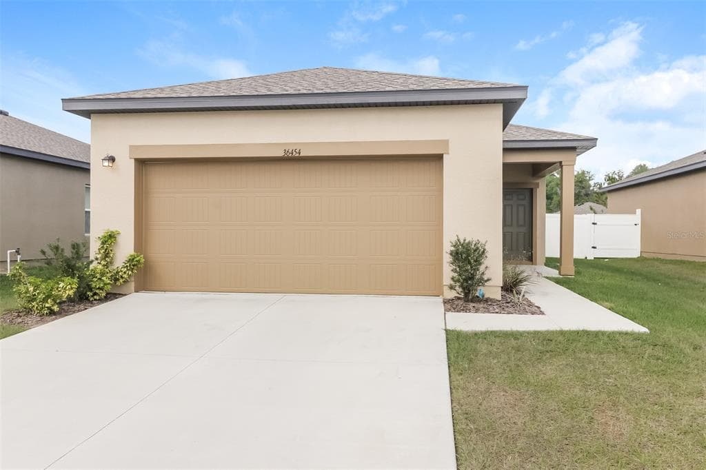 36454 RIVER REED LOOP DADE CITY, FL 33525