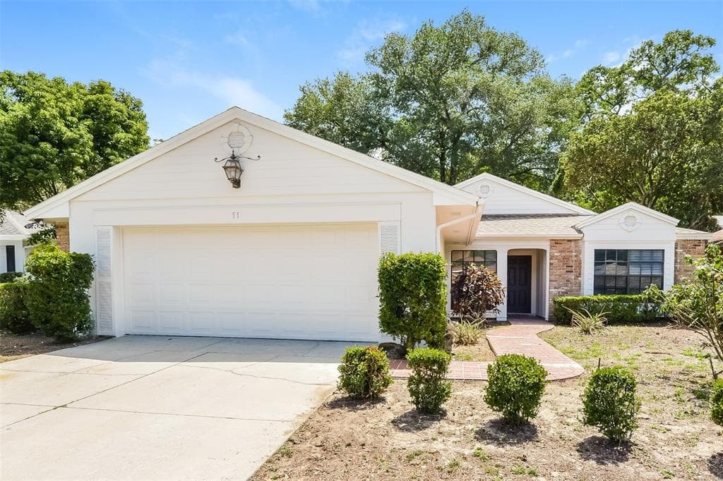51 DOGWOOD LANE EUSTIS, FL 32726
