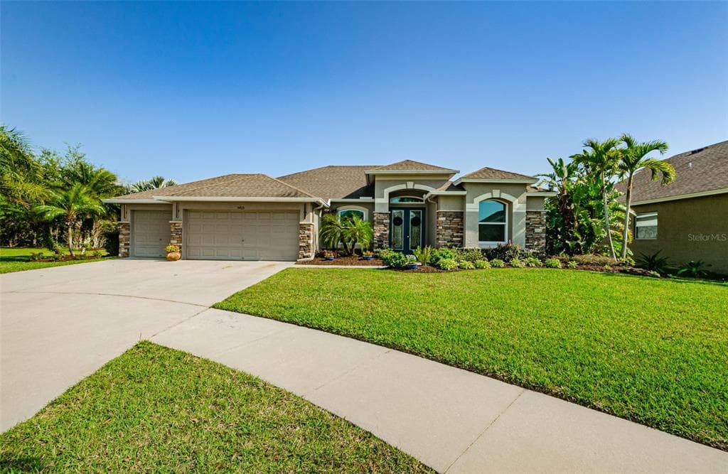 5405 CORAL SHELL WAY APOLLO BEACH, FL 33572