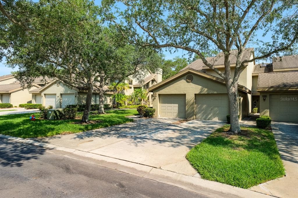 3001 LANDMARK BOULEVARD UNIT 105 PALM HARBOR, FL 34684