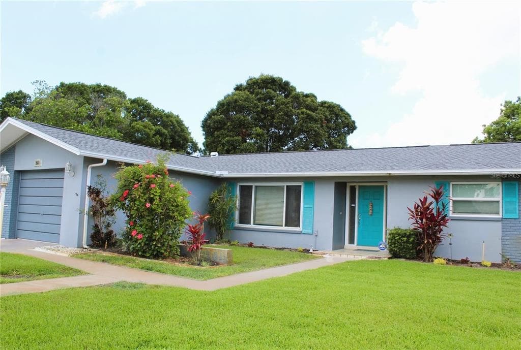2561 BLACKWOOD CIRCLE