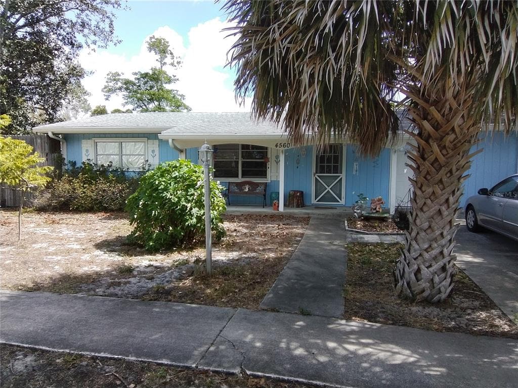 4560 CYNTHIA LANE SPRING HILL, FL 34606