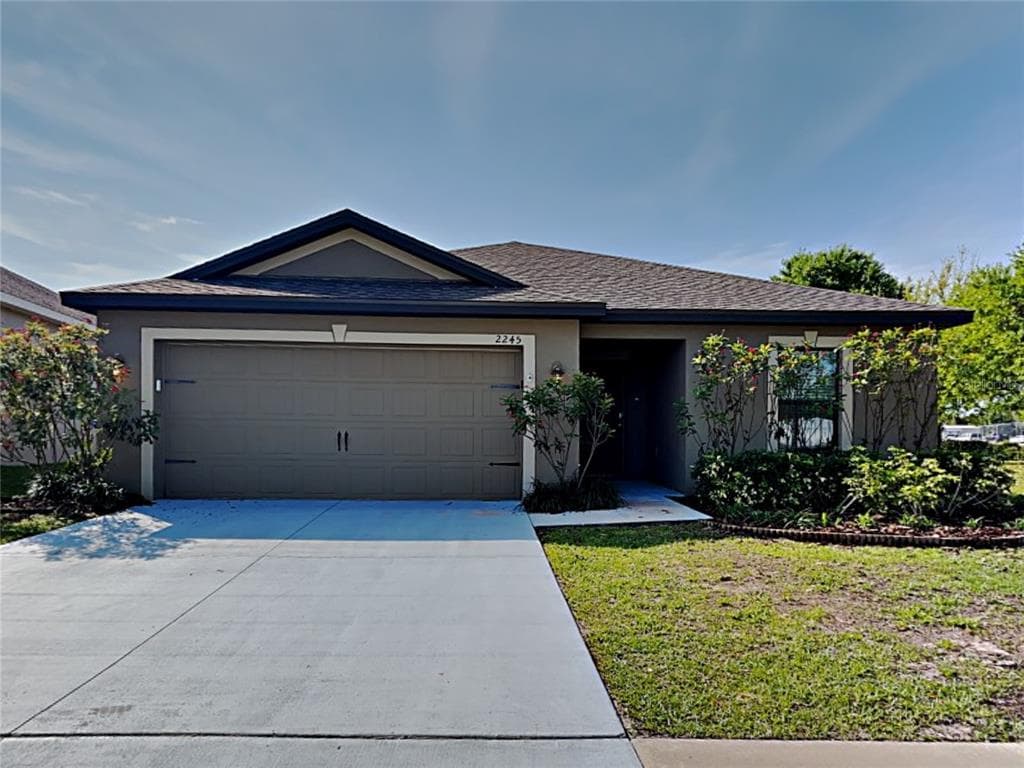 2245 BEXLEY DRIVE TAVARES, FL 32778