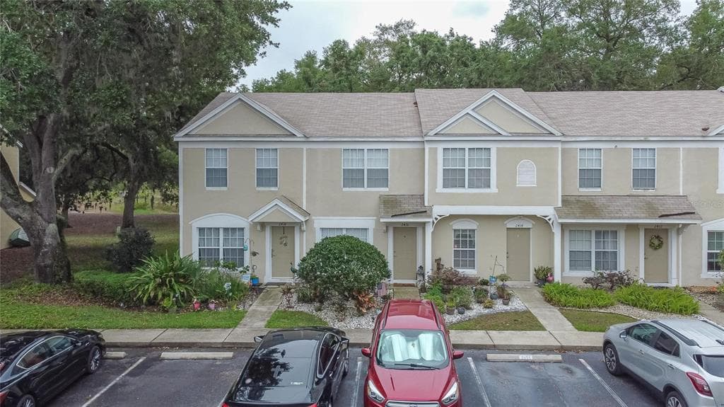 2416 LAKE WOODBERRY CIRCLE BRANDON, FL 33510
