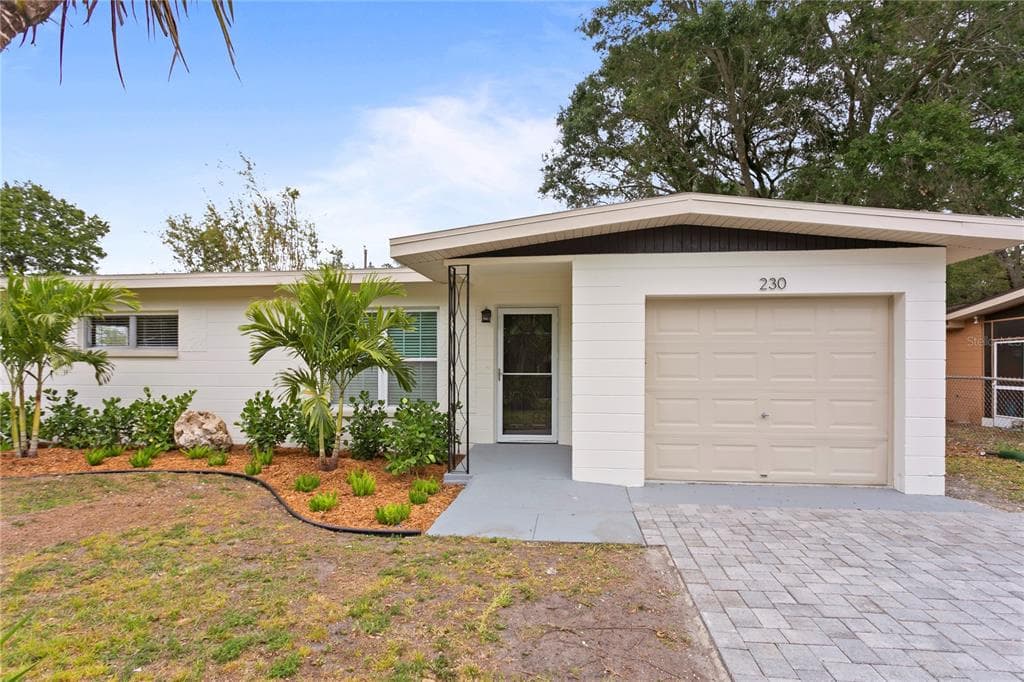 230 CORK STREET LARGO, FL 33770
