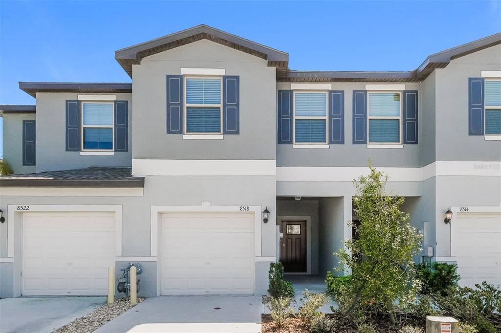 8518 DRUID OAKS LANE NEW PORT RICHEY, FL 34655