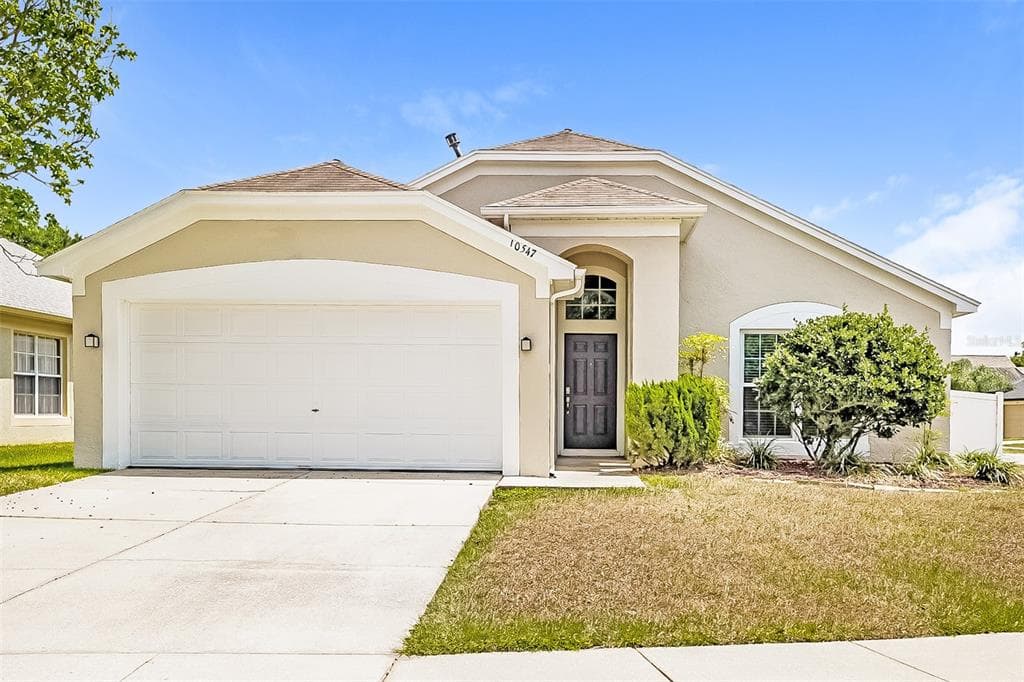10547 CHERRY OAK CIRCLE ORLANDO, FL 32817