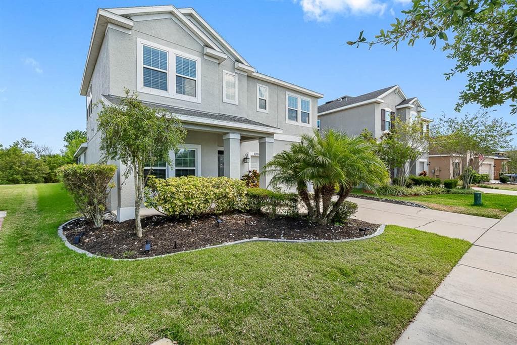 12016 GRAND KEMPSTON DRIVE GIBSONTON, FL 33534