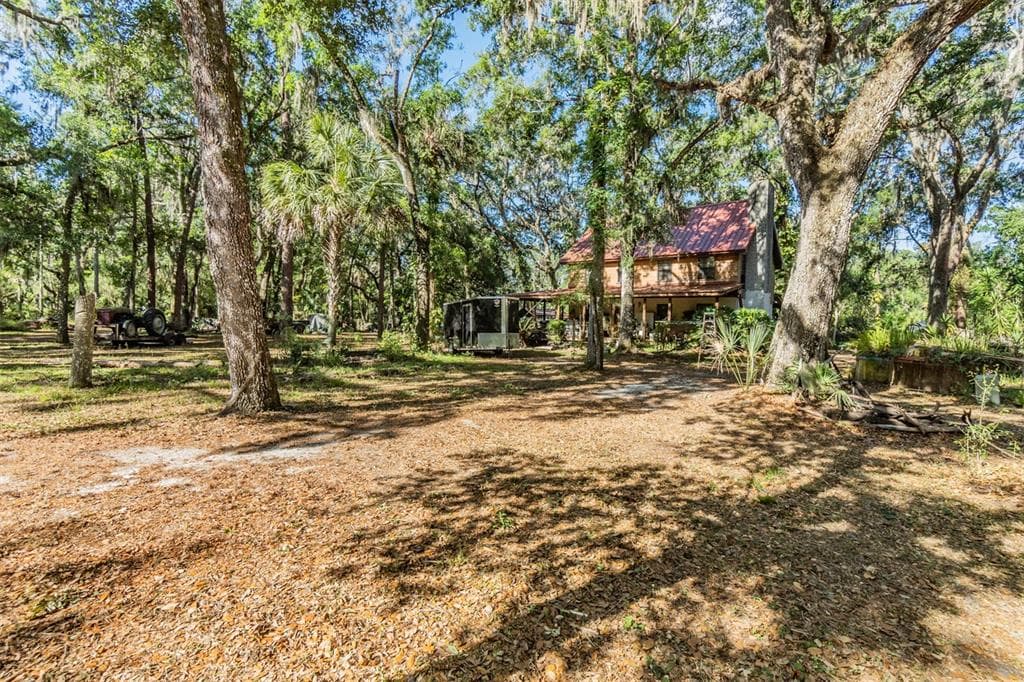 6422 W OLIVER ROAD PLANT CITY, FL 33567