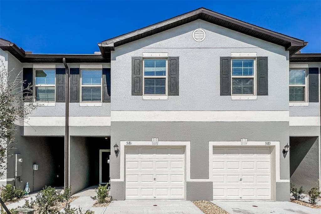 5181 FORUM HOLIDAY, FL 34690