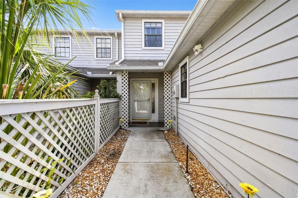 313 ORANGE BLOSSOM DRIVE WINTER HAVEN, FL 33880