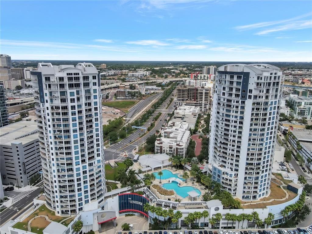 1209 E CUMBERLAND AVENUE UNIT 1605 TAMPA, FL 33602