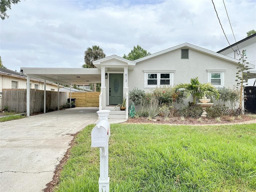 913 W FRIBLEY STREET TAMPA, FL 33603