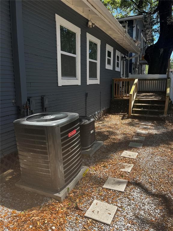 210 E PLYMOUTH STREET UNIT AB TAMPA, FL 33603