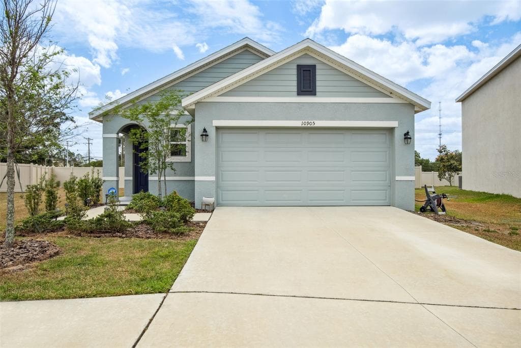 10905 TRAILING VINE DRIVE TAMPA, FL 33610