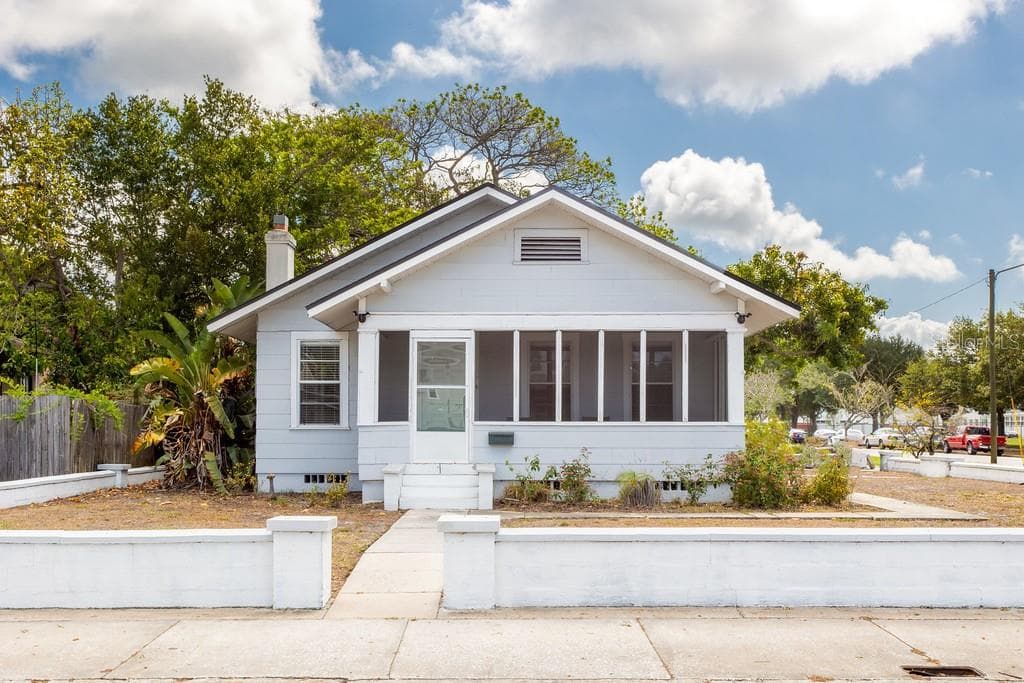 705 28TH STREET N