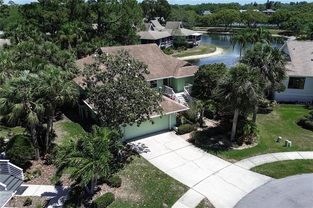 1010 OSPREY COURT