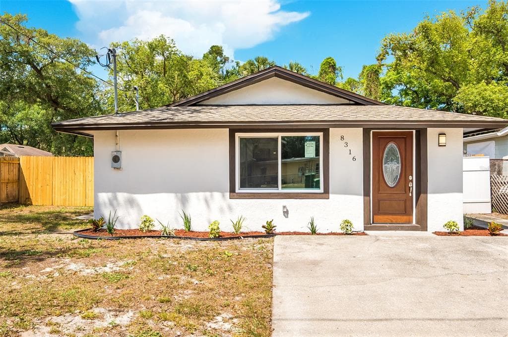 8316 N MULBERRY STREET TAMPA, FL 33604