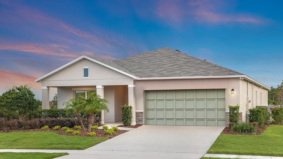 275 AMBER WAY KISSIMMEE, FL 34758