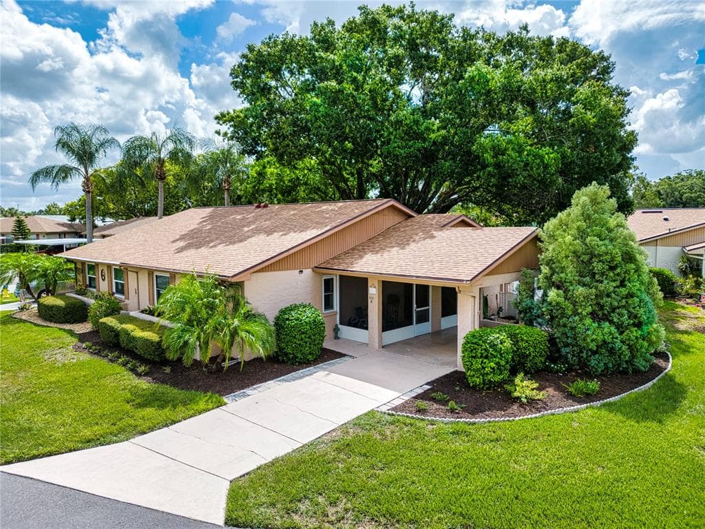 512 FOXGLOVE CIRCLE UNIT B SUN CITY CENTER, FL 33573