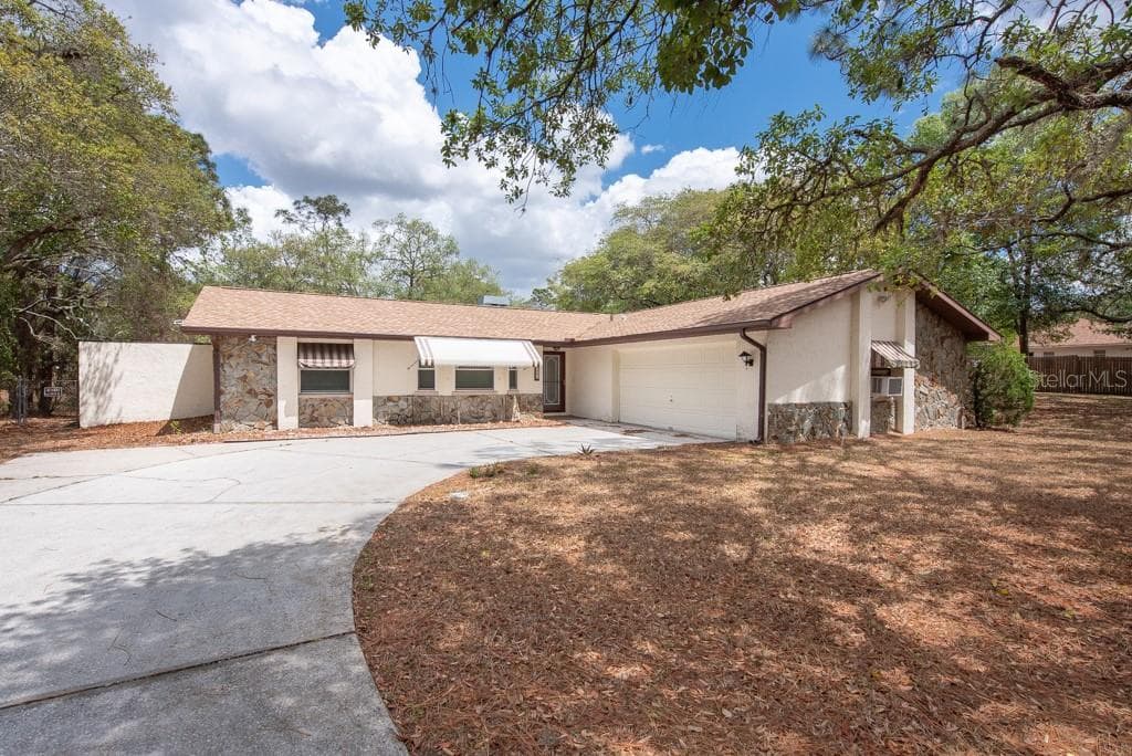 16551 FRINGE TREE DRIVE SPRING HILL, FL 34610