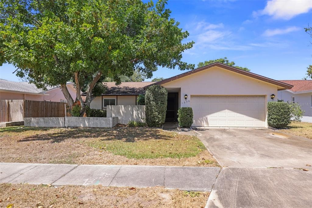 1646 SUMMIT WAY DUNEDIN, FL 34698