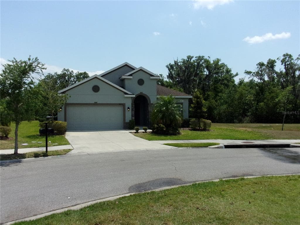 33379 WHISPER POINTE DRIVE
