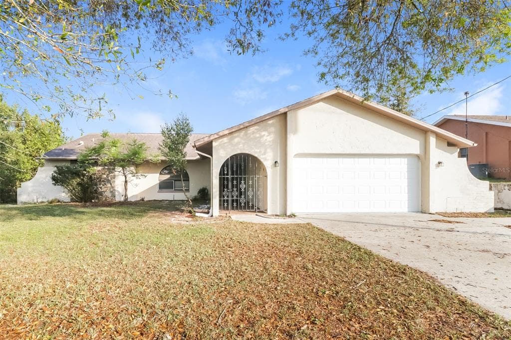 12305 DRAKE LANE SPRING HILL, FL 34609
