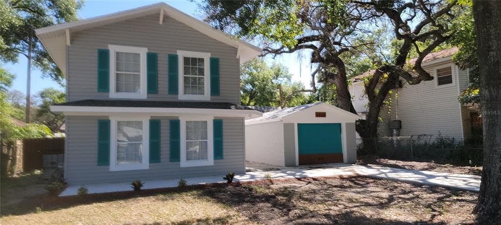 1215 E NEW ORLEANS AVE TAMPA, FL 33603