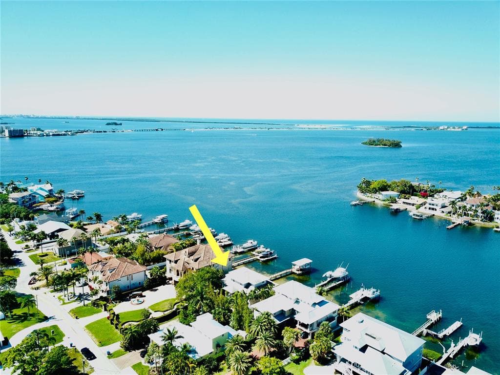 205 SHORE DRIVE PALM HARBOR, FL 34683
