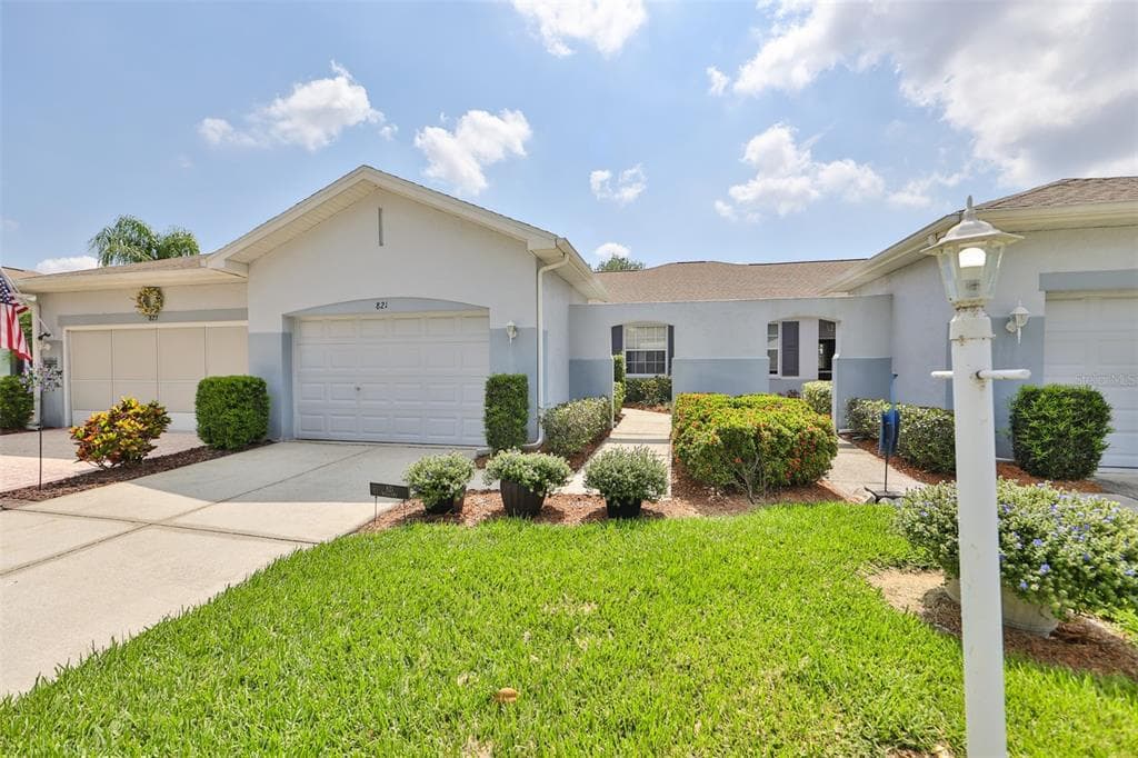 821 TREMONT GREENS LANE SUN CITY CENTER, FL 33573