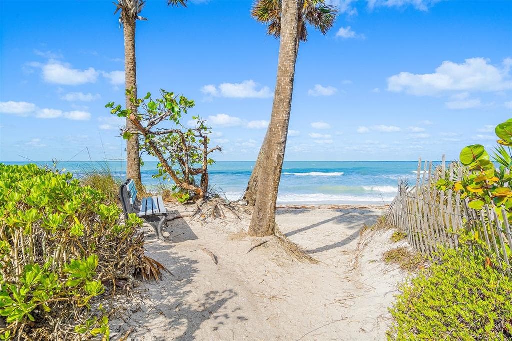 17615 LEE AVENUE UNIT A REDINGTON SHORES, FL 33708
