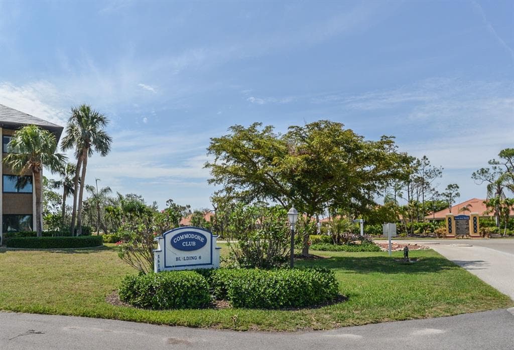 1610 ISLAMORADA BOULEVARD UNIT 63B PUNTA GORDA, FL 33955