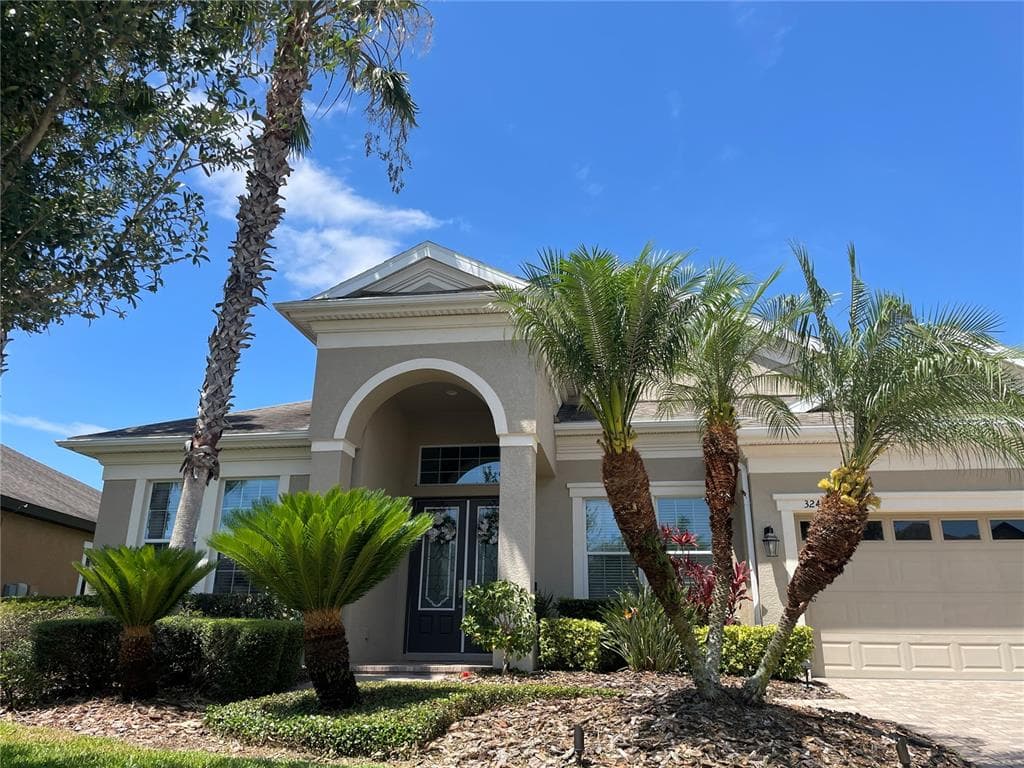 32435 SILVERCREEK WAY WESLEY CHAPEL, FL 33545