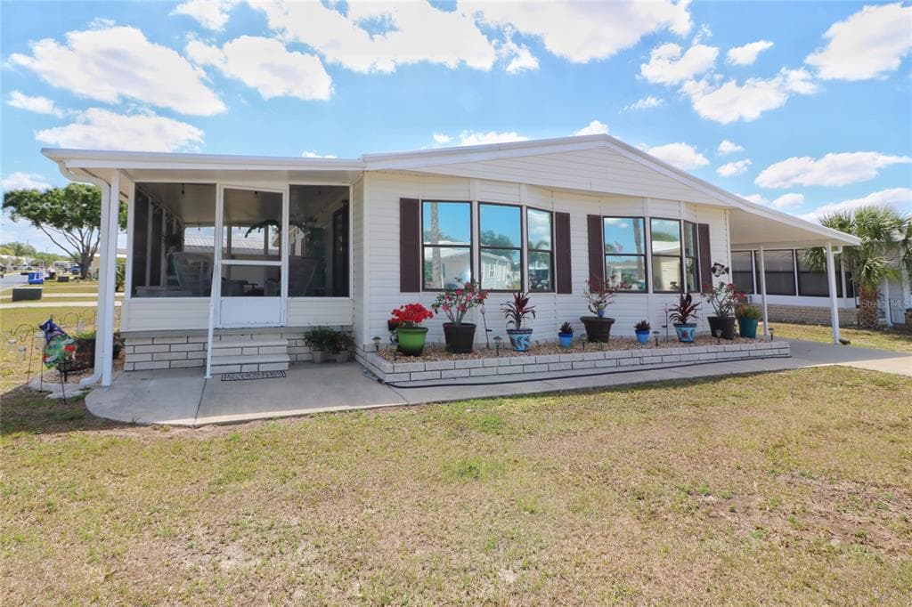 105 SAINT THOMAS COURT APOLLO BEACH, FL 33572