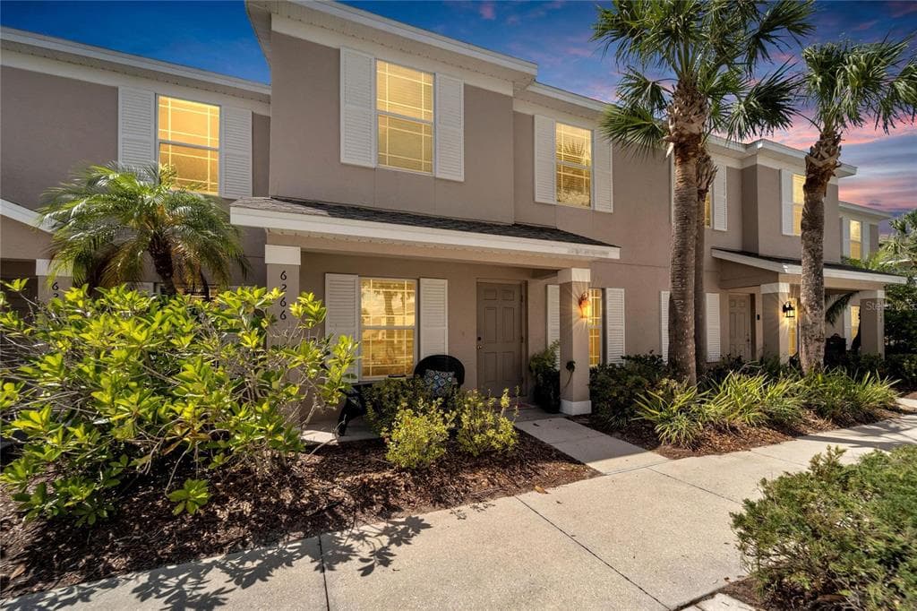 6266 TRIPLE TAIL COURT UNIT 103 LAKEWOOD RANCH, FL 34202