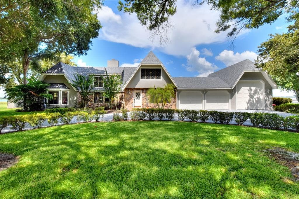 1312 EDGEWATER BEACH DRIVE LAKELAND, FL 33805