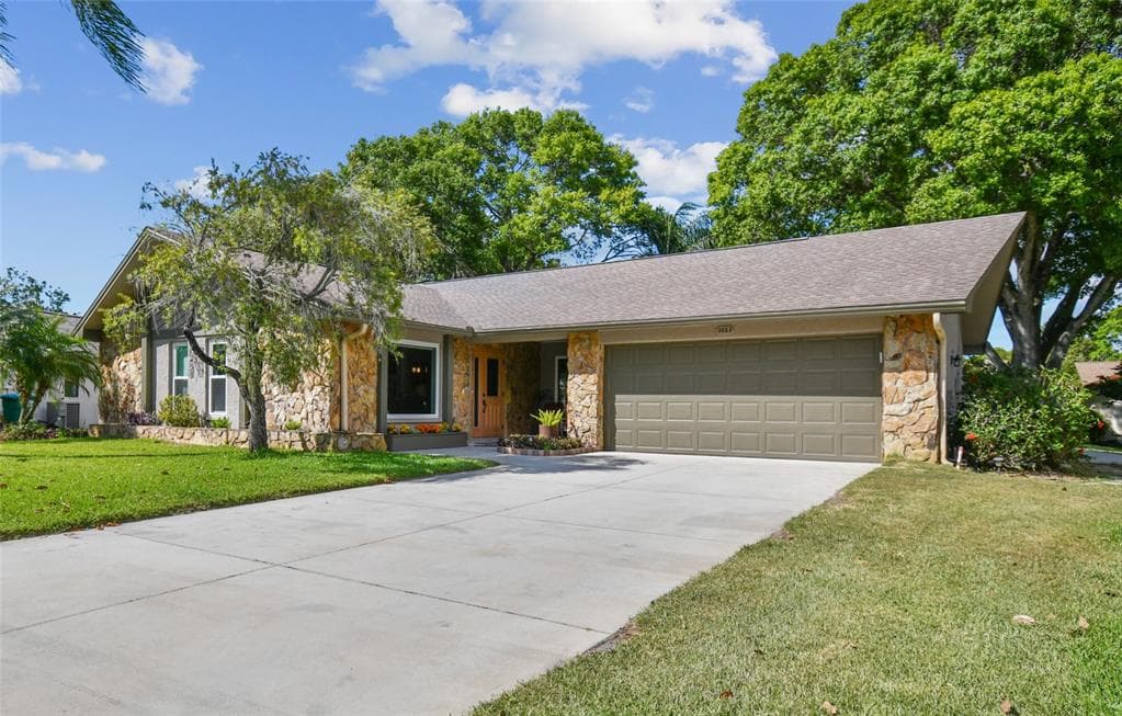 3023 CHATTAN COURT PALM HARBOR, FL 34684