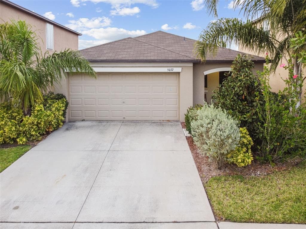 5032 BRICKWOOD RISE DRIVE WIMAUMA, FL 33598