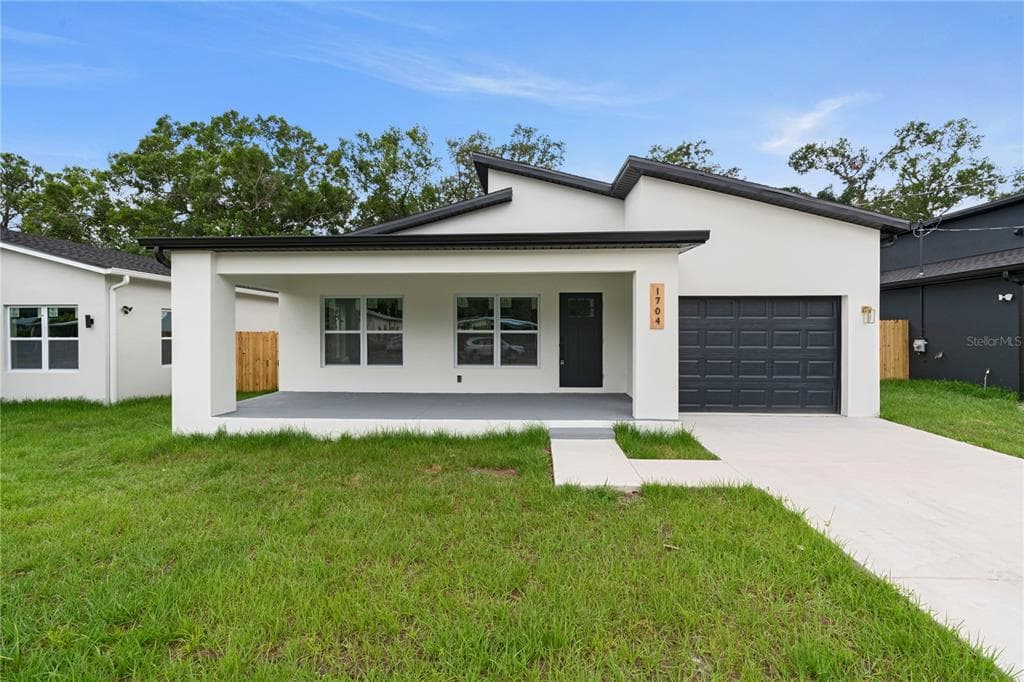 1704 W HANNA AVENUE TAMPA, FL 33604