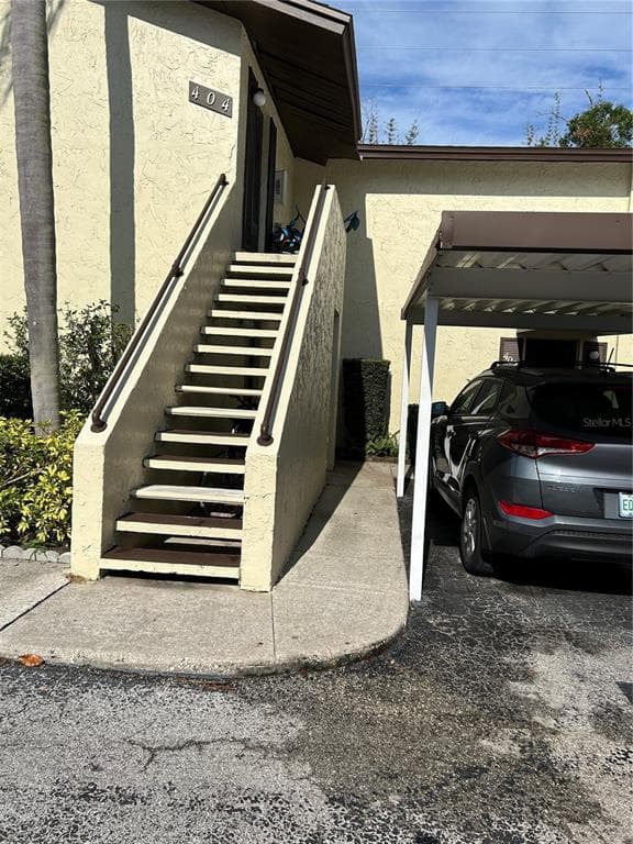 501 E BAY DRIVE UNIT 402 LARGO, FL 33770