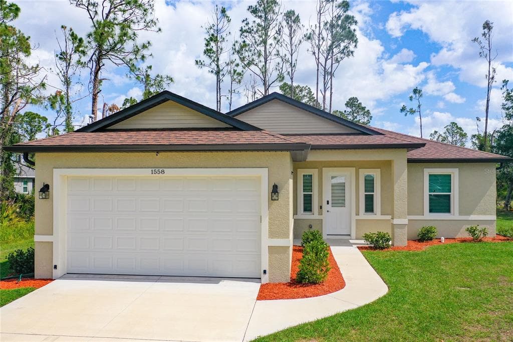 1558 KADASHOW AVENUE NORTH PORT, FL 34288