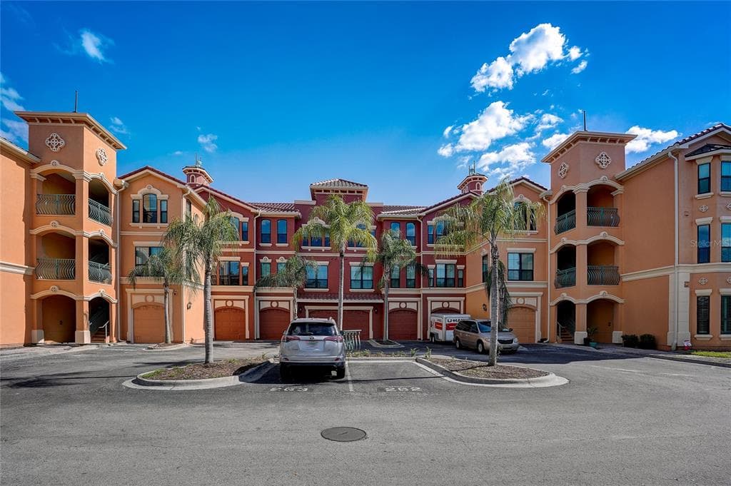 2765 VIA CIPRIANI UNIT 1230A CLEARWATER, FL 33764