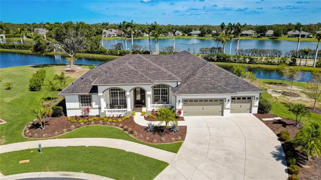314 LAKE TAHOE COURT ENGLEWOOD, FL 34223