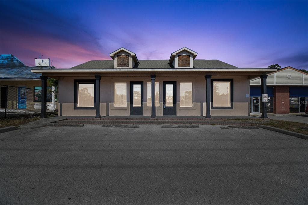 2120 MARINER BOULEVARD SPRING HILL, FL 34609
