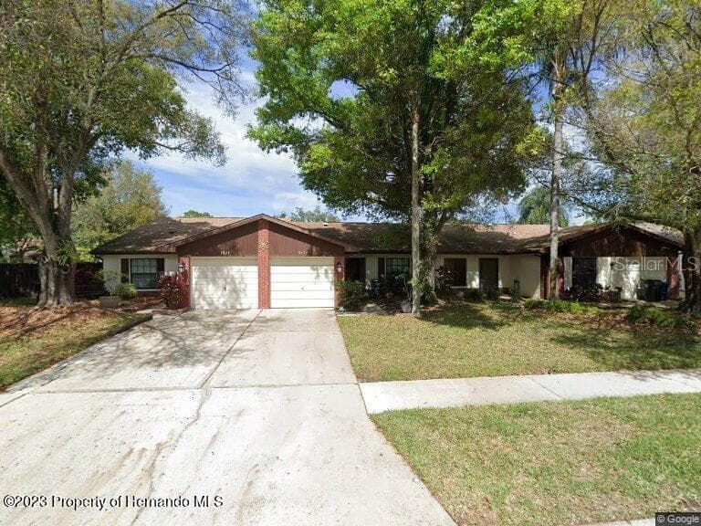 2026 DOVER COURT OLDSMAR, FL 34677